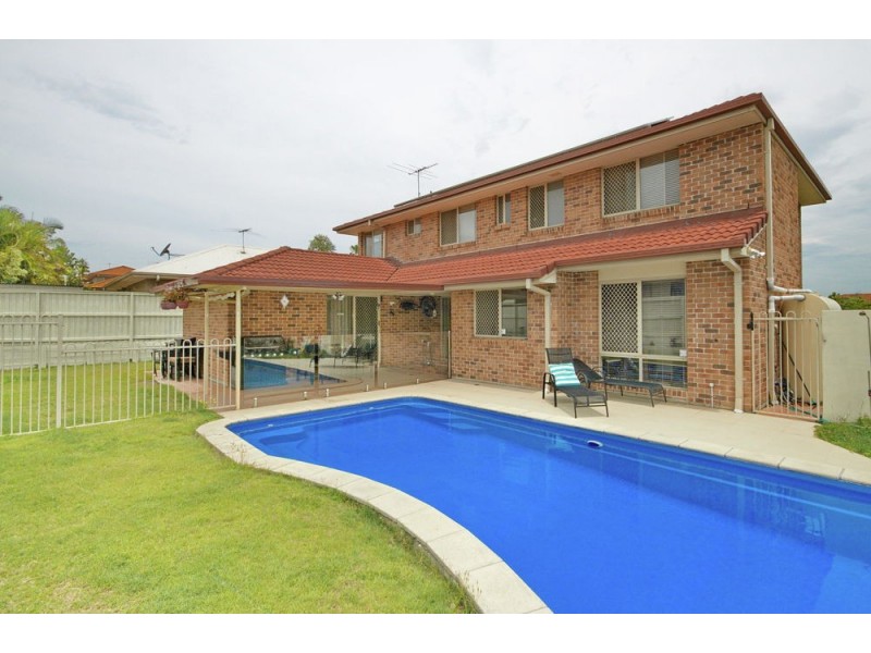 4 McCormack Place, Wakerley QLD 4154