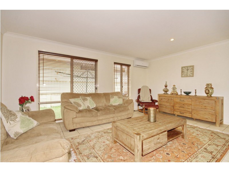 4 McCormack Place, Wakerley QLD 4154