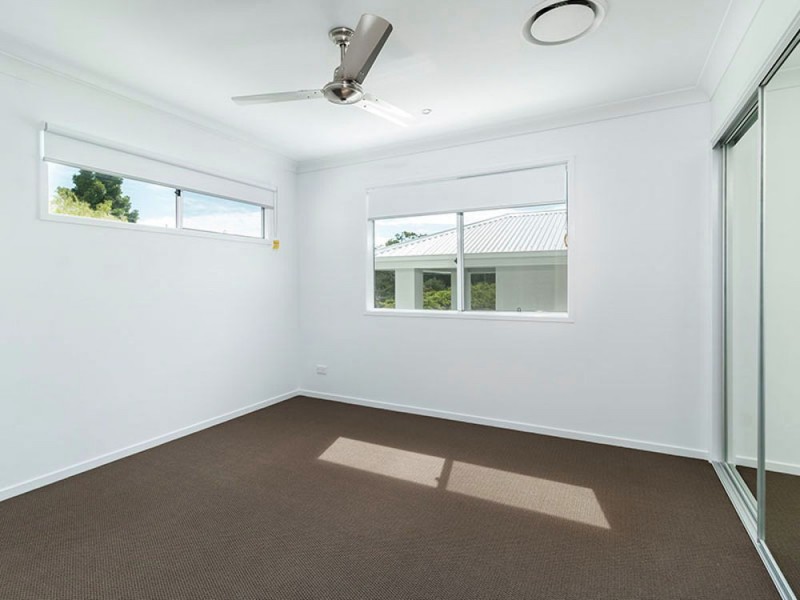 54 Hindes St, Lota QLD 4179