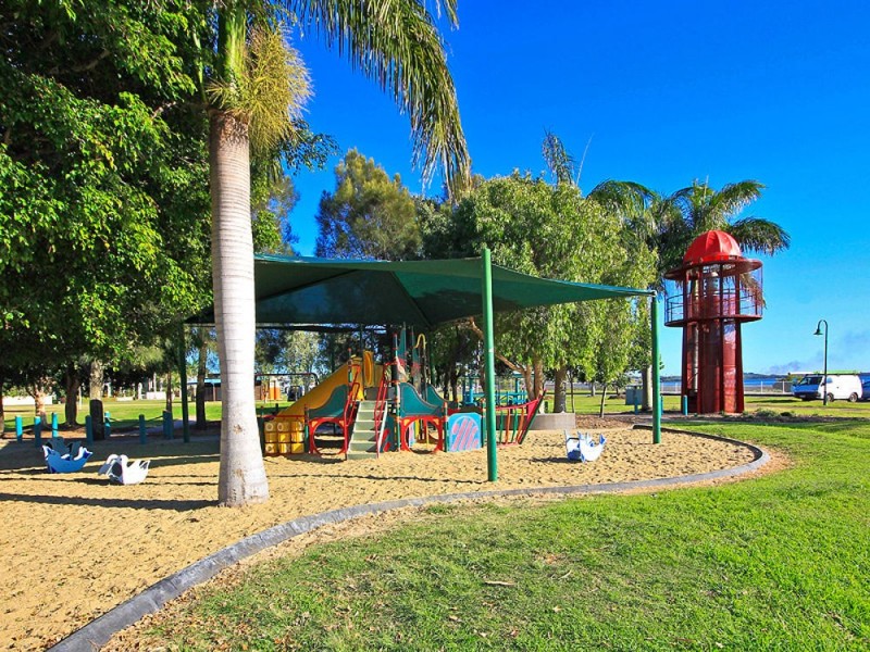 1/28 Edith St, Wynnum QLD 4178