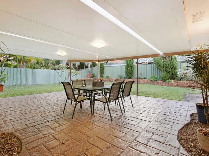 8 Riverton Drive, Wellington Point QLD 4160