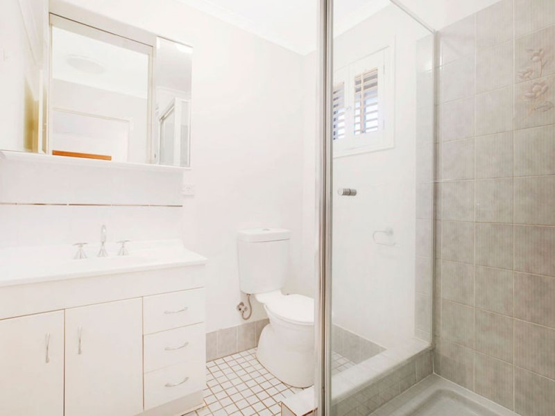 8 Riverton Drive, Wellington Point QLD 4160