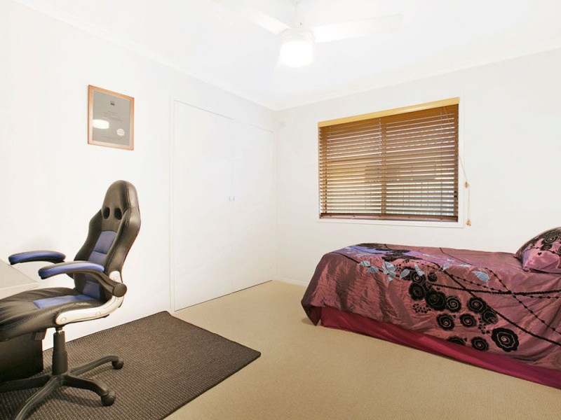 8 Riverton Drive, Wellington Point QLD 4160