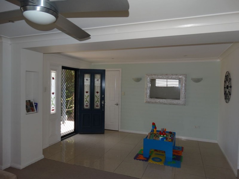 38 Pansy Street, Wynnum QLD 4178