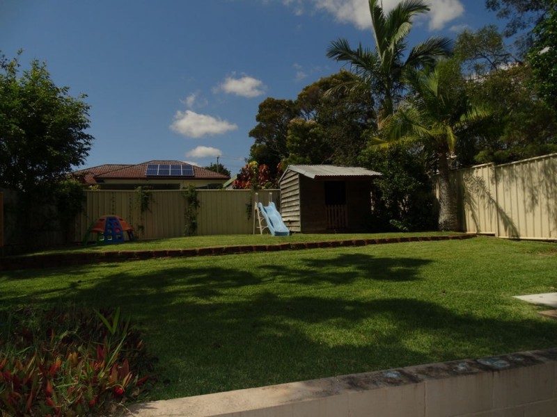 38 Pansy Street, Wynnum QLD 4178