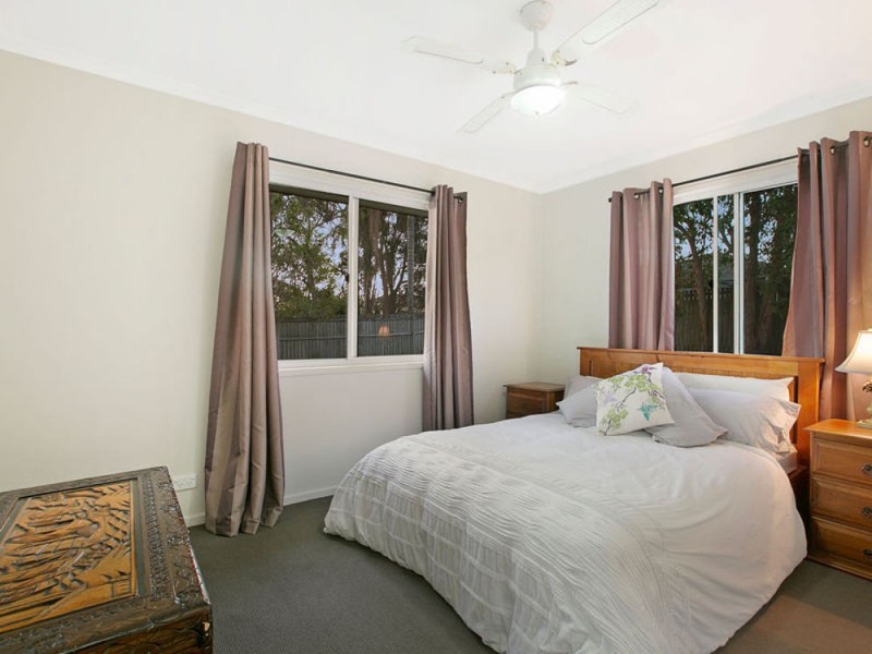 12 Gurnai Street, Belmont QLD 4153