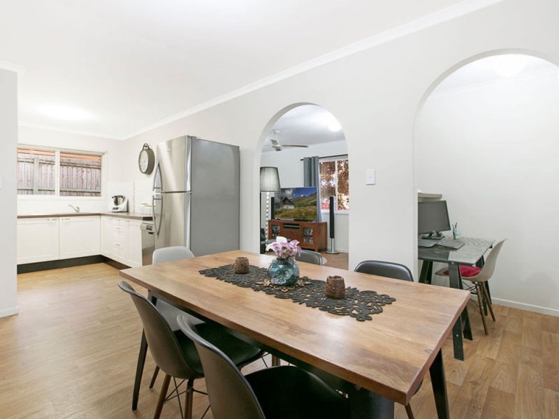 12 Gurnai Street, Belmont QLD 4153