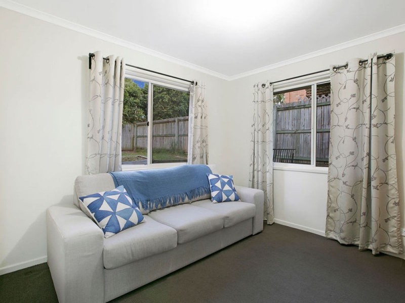 12 Gurnai Street, Belmont QLD 4153