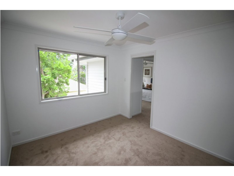 6 Fernbourne Rd, Wellington Point QLD 4160