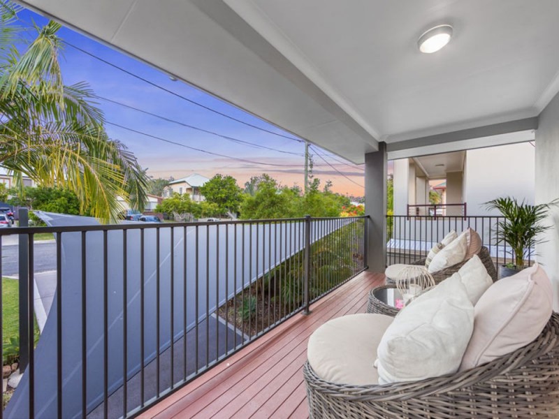14 Allara Street, Manly QLD 4179