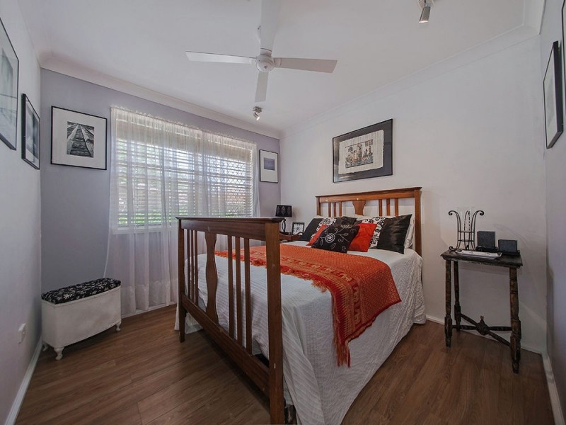 43 Emmett Street, Wynnum West QLD 4178