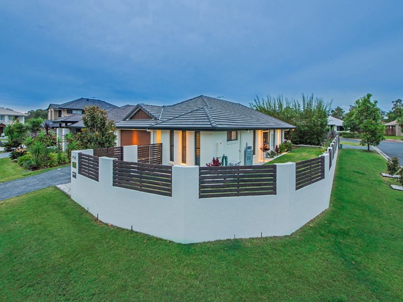 17 Higgs Circuit, Wynnum West QLD 4178