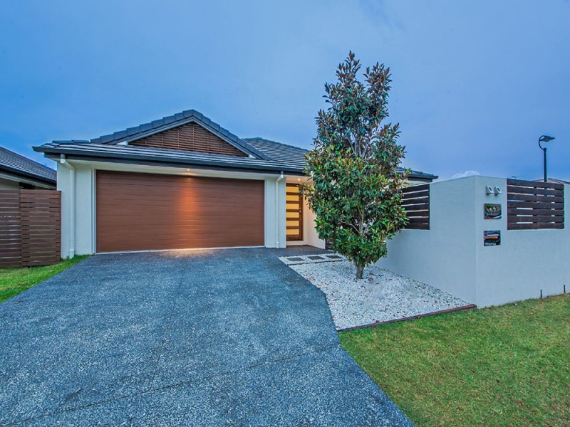17 Higgs Circuit, Wynnum West QLD 4178