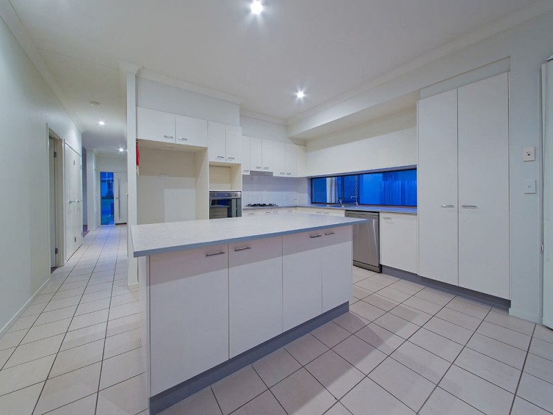 12 Goulburn Street, Wakerley QLD 4154