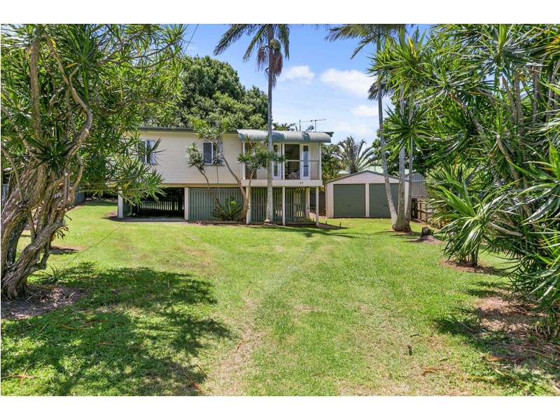37 Roseberry pde, Wynnum West QLD 4178