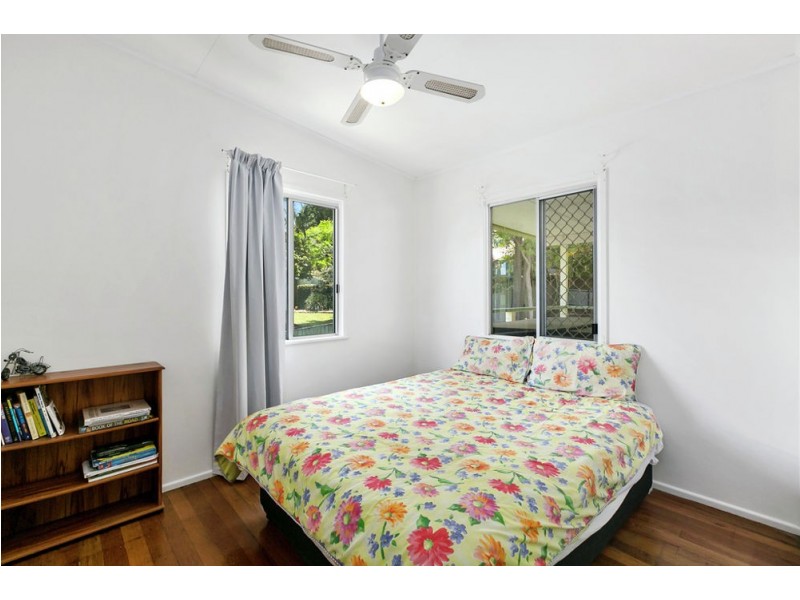 37 Roseberry pde, Wynnum West QLD 4178