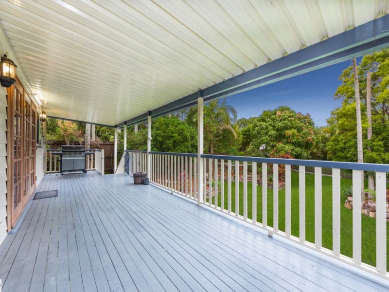 254 Whites Road, Lota QLD 4179