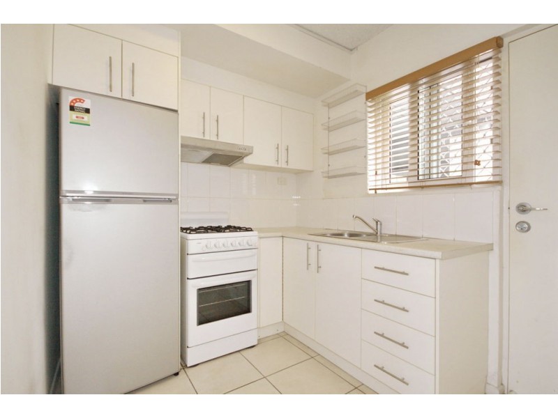 1/31 Robinson Street, Coorparoo QLD 4151