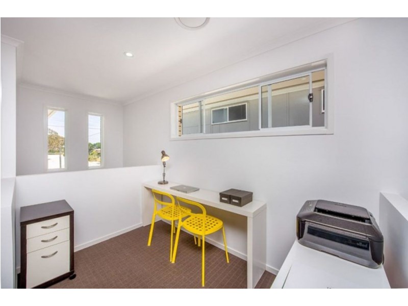 39 Curtis Street, Manly QLD 4179