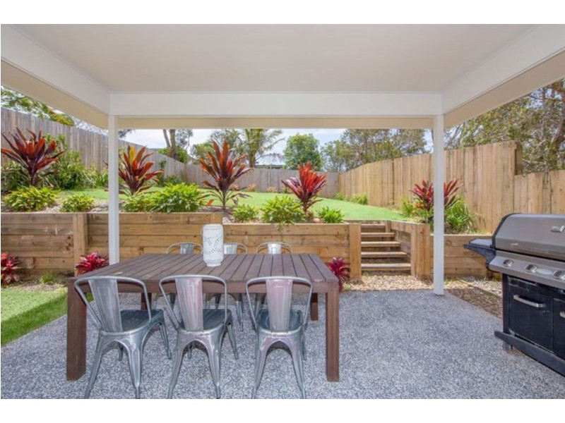 39 Curtis Street, Manly QLD 4179