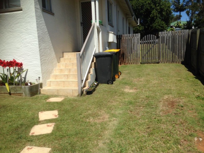 25 Bernays Road, Wynnum West QLD 4178
