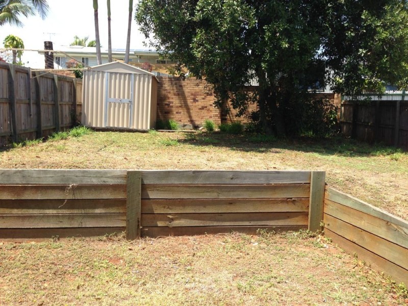 25 Bernays Road, Wynnum West QLD 4178