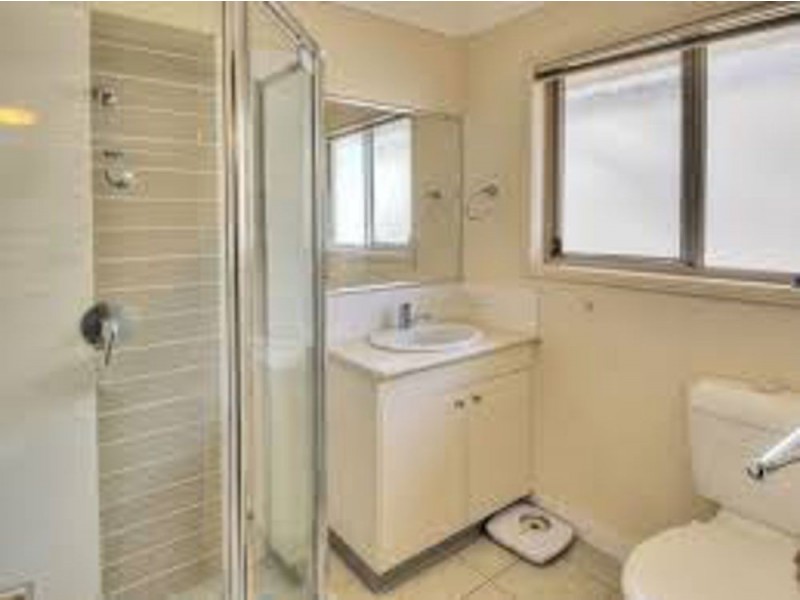 18 Mornington Court, Calamvale QLD 4116