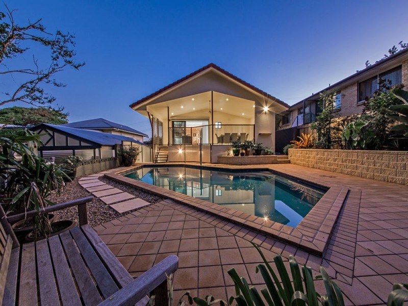 170 Abbotsleigh Street, Holland Park QLD 4121