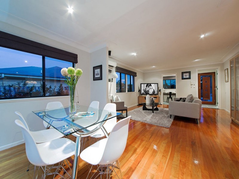 170 Abbotsleigh Street, Holland Park QLD 4121