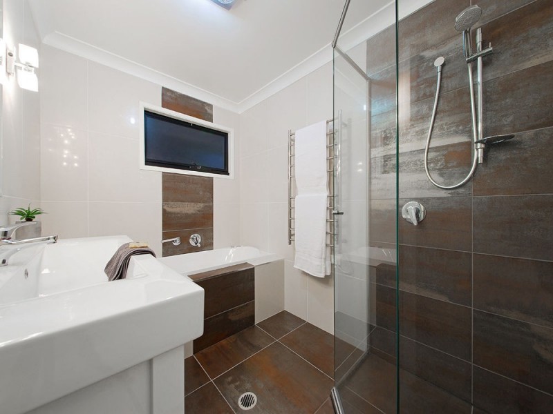 170 Abbotsleigh Street, Holland Park QLD 4121