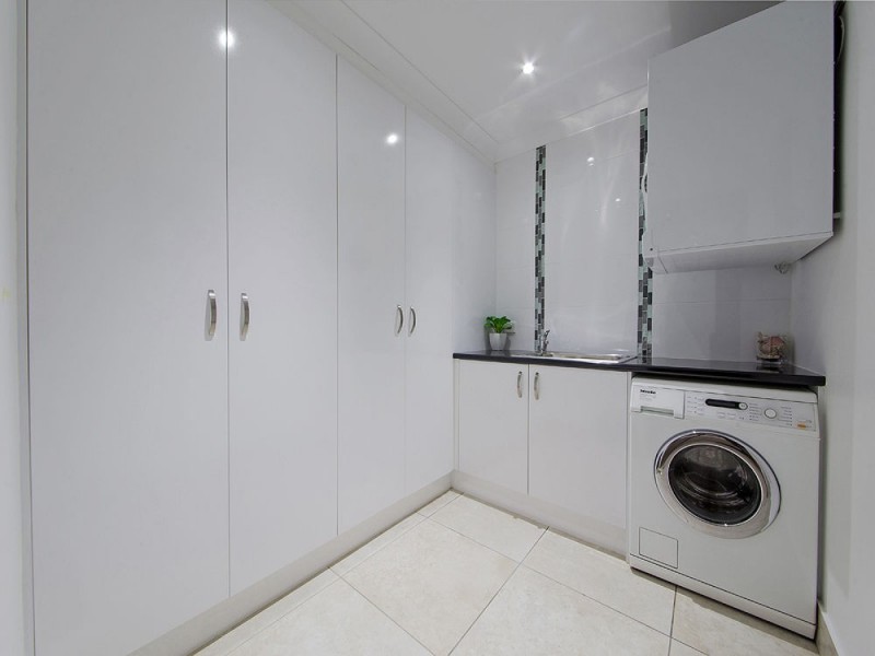 170 Abbotsleigh Street, Holland Park QLD 4121