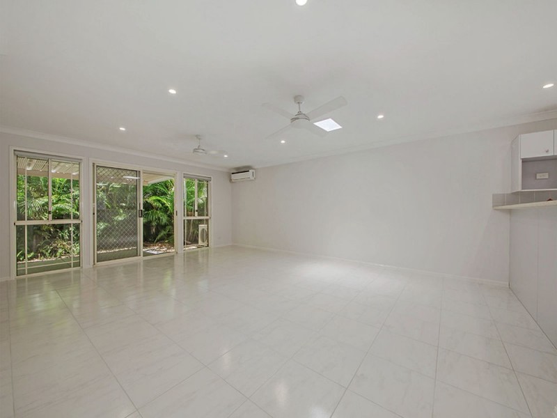 26/1 Belgarah Place, Carina QLD 4152