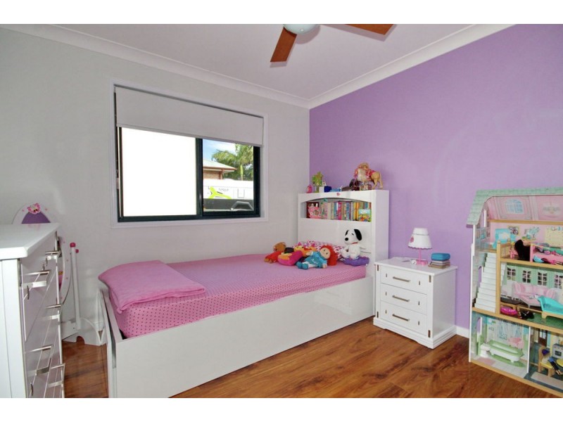 1 Mulder Street, Manly West QLD 4179