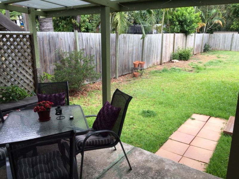 42 Orallo St, Lota QLD 4179