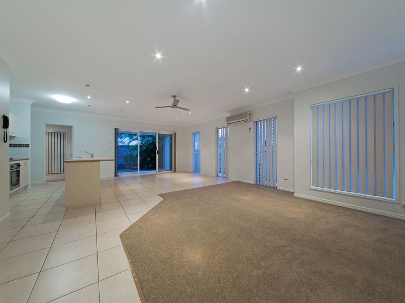 12 Tallis St, Wakerley QLD 4154