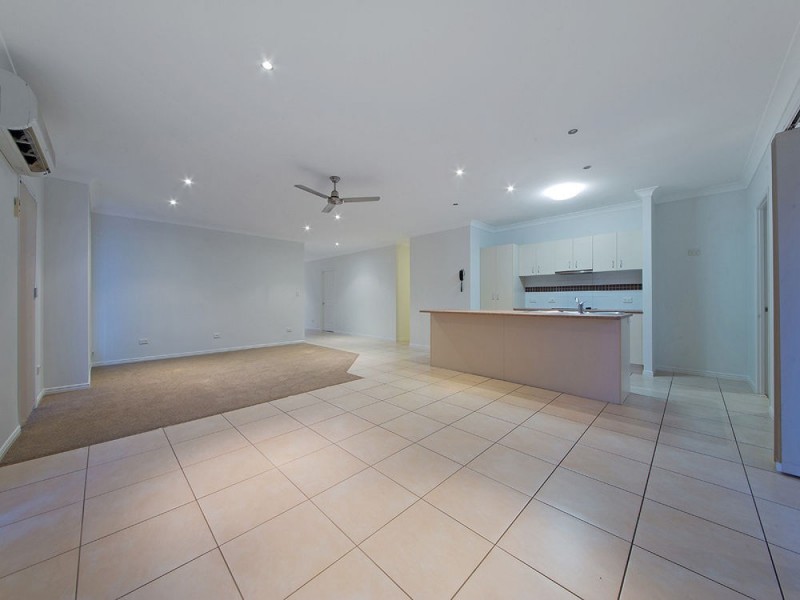 12 Tallis St, Wakerley QLD 4154