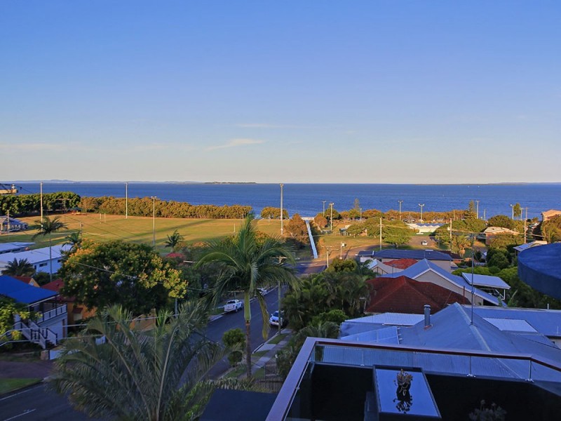 52 Southwick Street, Wynnum QLD 4178