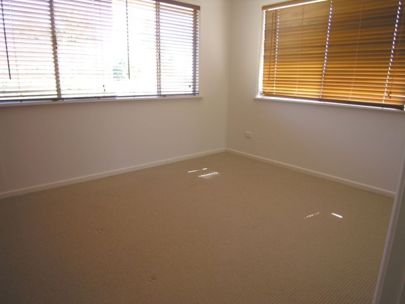 106 Talwong Street, Manly West QLD 4179