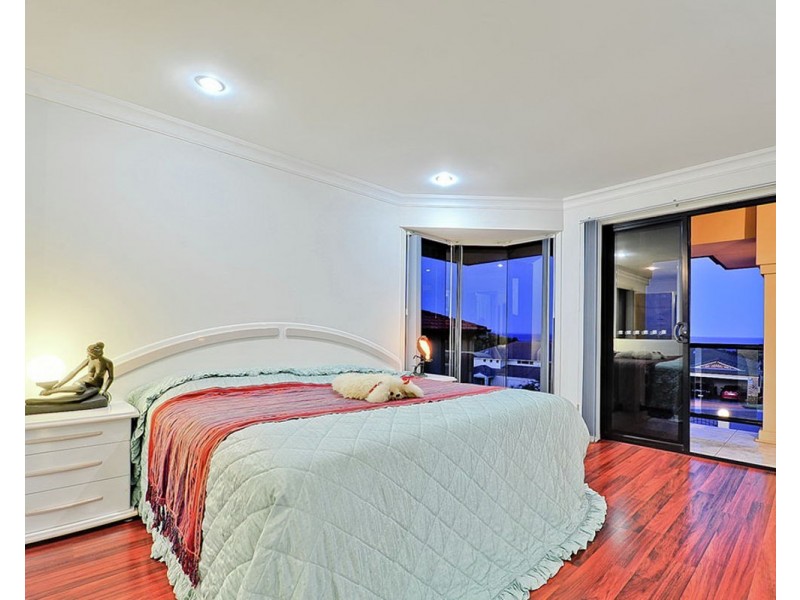 27 Saunders Place, Wynnum QLD 4178