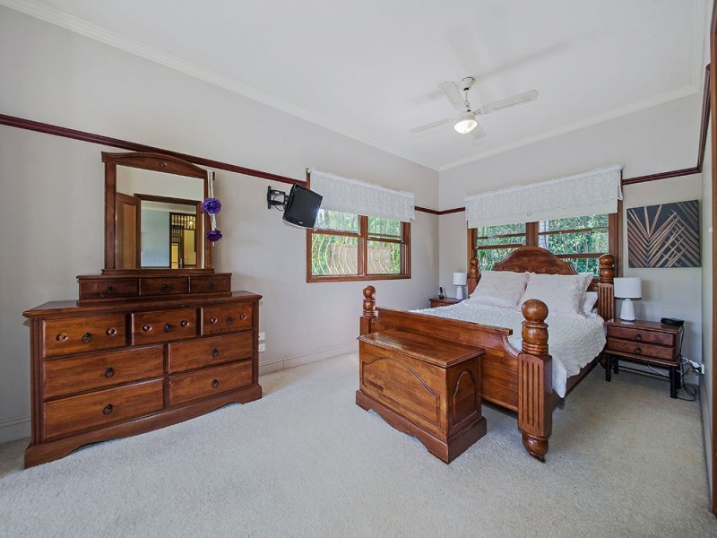 4 Elisha Close, Carina Heights QLD 4152