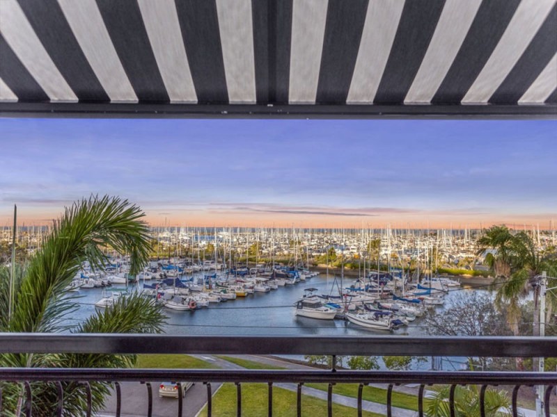 533 Royal Esplanade, Manly QLD 4179