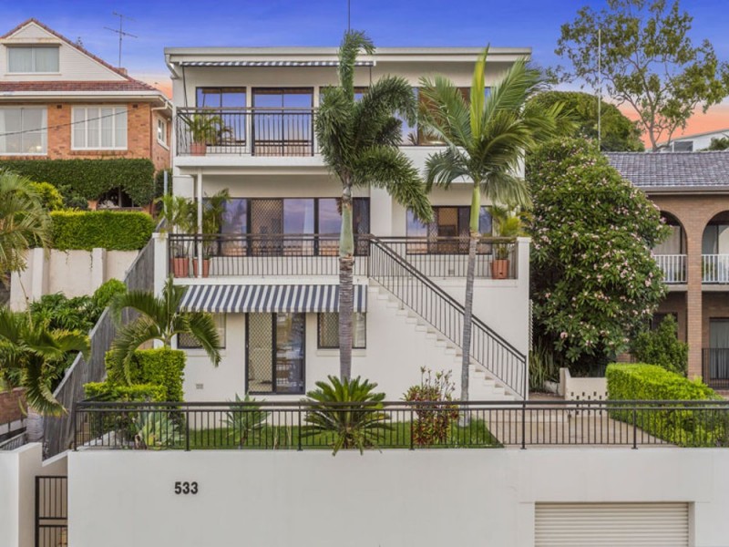 533 Royal Esplanade, Manly QLD 4179
