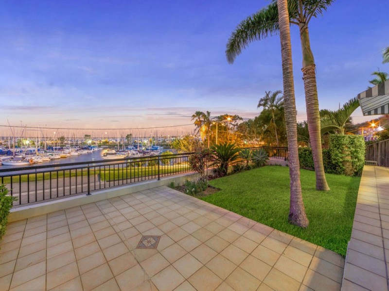 533 Royal Esplanade, Manly QLD 4179