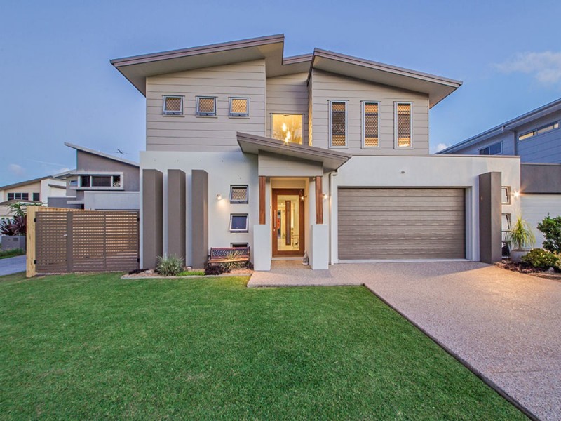 83 Feathertail Place, Wakerley QLD 4154