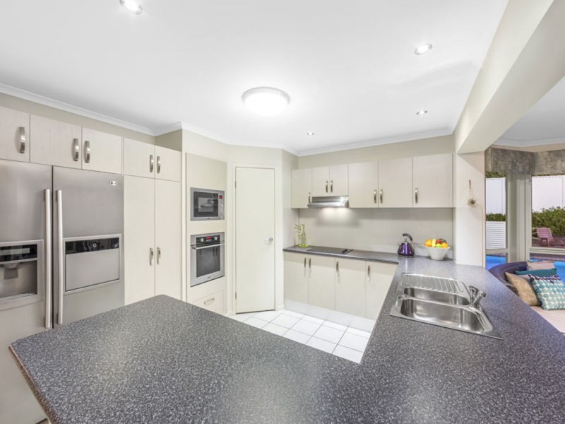 5 Auriga Close, Wynnum QLD 4178