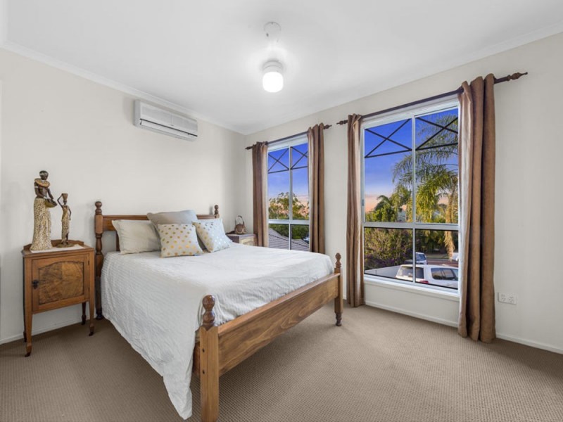 5 Auriga Close, Wynnum QLD 4178