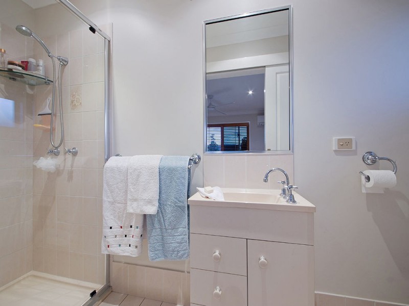 101 Picton Parade, Wynnum QLD 4178