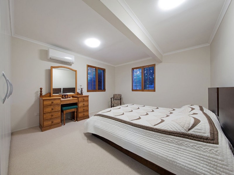 101 Picton Parade, Wynnum QLD 4178