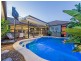 8 Torrens Cr, Wakerley QLD 4154