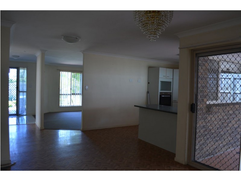 4 Laguna Circuit, Tingalpa QLD 4173